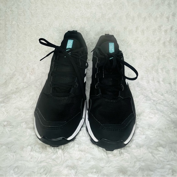 adidas Originals Women's Terrex Agravic Tr Trail Running Shoe- size 9 - Picture 3 of 10